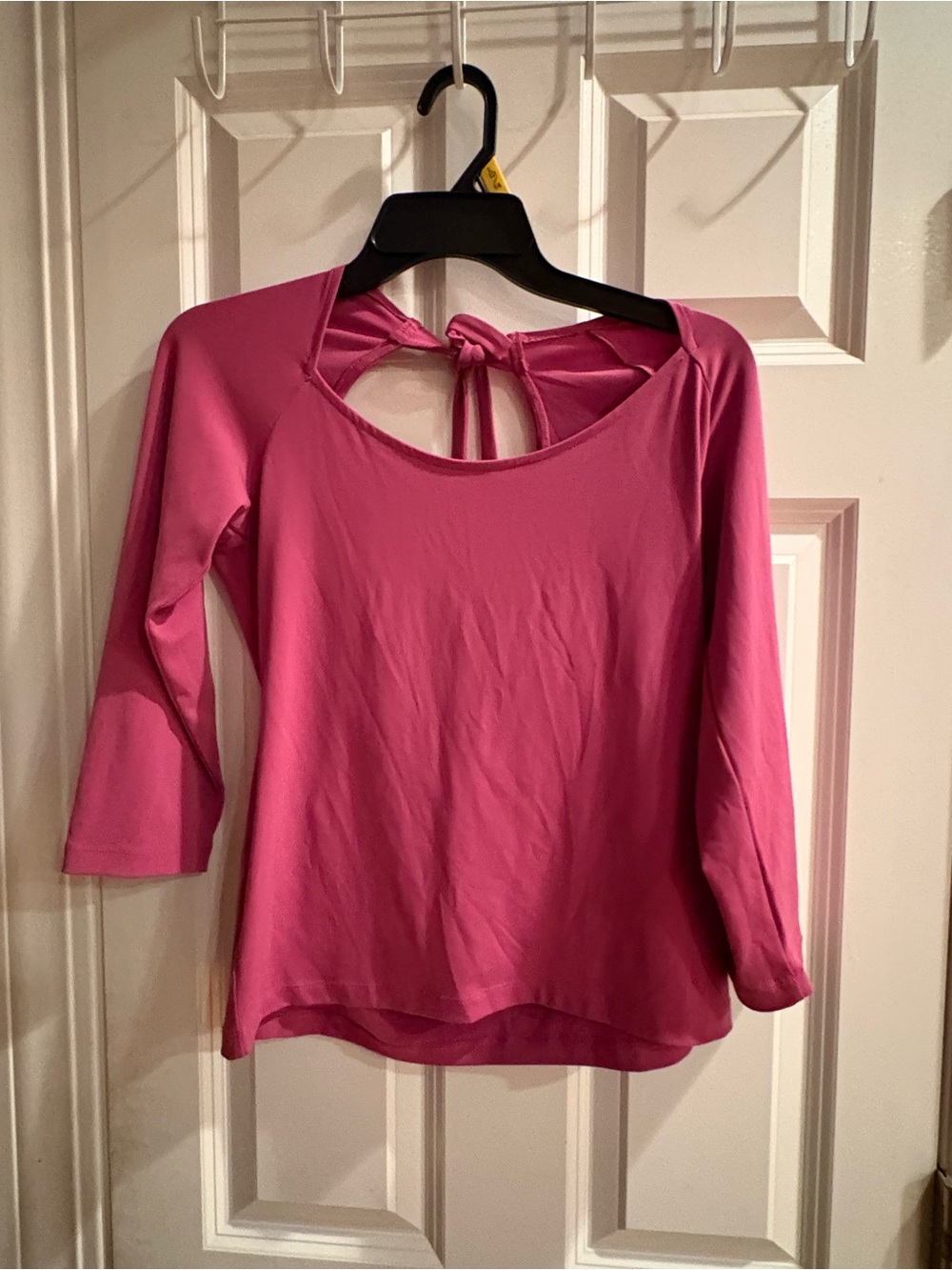 New York & Company berry Pink Tie-Back 3/4 sleeve Top BRAND NEW WITH TAGS!
